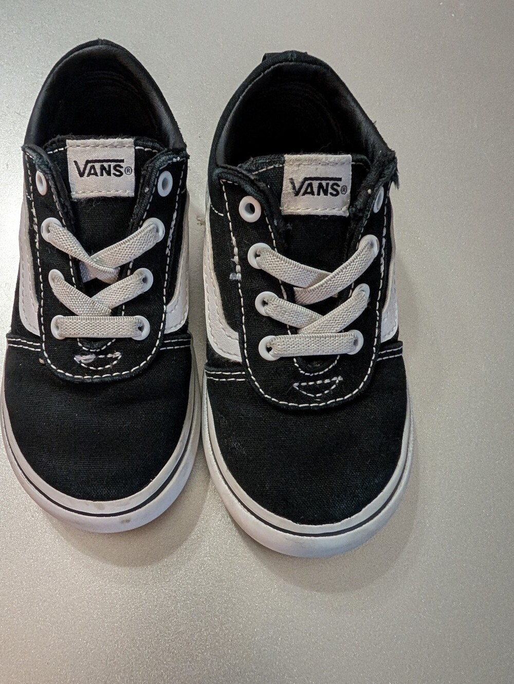 Vans Kids Black and White Low-Top Skate Sneakers